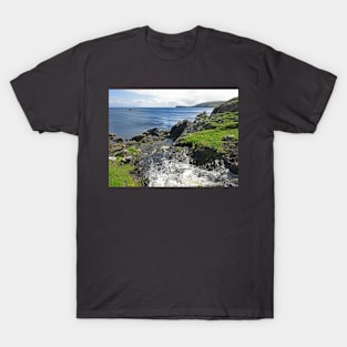 Fetlar (west burn flows into sea) T-Shirt